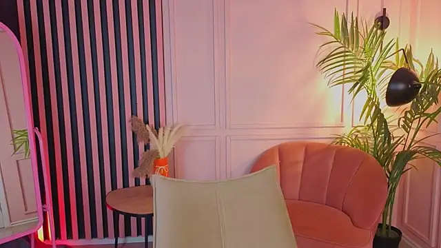 Snapshot of luna_son chatting on November 22, 2025, 6:12 am luna son online show from November 22, 2025, 6:12 am