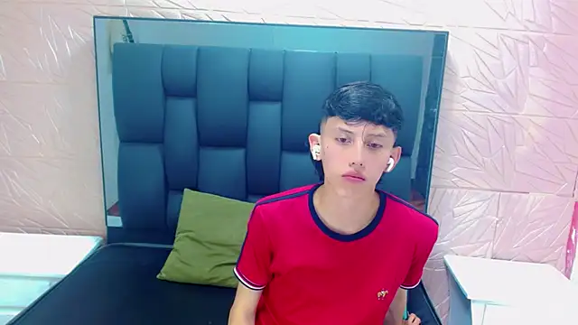 Snapshot of thaigo_twink38 chatting on December 15, 2025, 5:02 am thaigo twink38 online show from December 15, 2025, 5:02 am