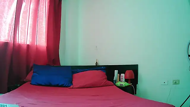 MissAsly online show from December 4, 2025, 4:17 pm