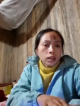 Snapshot of Tuyet_xx chatting on November 25, 2025, 1:33 pm Tuyet xx online show from November 25, 2025, 1:33 pm