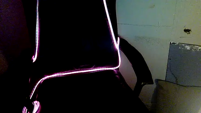 highinhtxx online show from February 11, 2026, 4:23 am