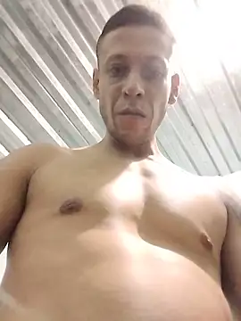 Snapshot of Dani156y chatting on October 23, 2025, 9:41 am Dani156y online show from October 23, 2025, 9:41 am