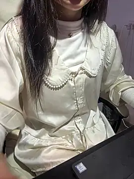 lee ly online show from February 19, 2026, 5:26 am