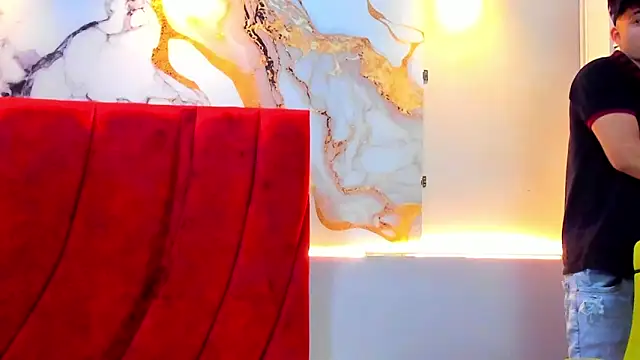 Snapshot of daniscot chatting on November 19, 2025, 3:50 am daniscot online show from November 19, 2025, 3:50 am