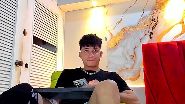 Snapshot of daniscot chatting on November 25, 2025, 3:51 am daniscot online show from November 25, 2025, 3:51 am