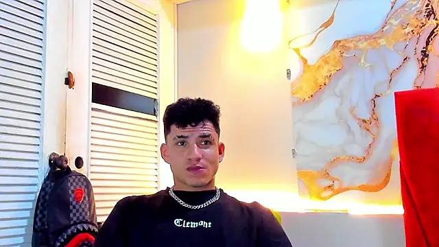 Snapshot of daniscot chatting on November 24, 2025, 3:50 am daniscot online show from November 24, 2025, 3:50 am