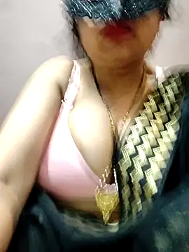 Snapshot of Hot__bhabhi_99 chatting on November 30, 2025, 9:10 am Hot bhabhi 99 online show from November 30, 2025, 9:10 am