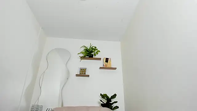 Snapshot of Amary_turner chatting on October 19, 2025, 12:30 pm Amary turner online show from October 19, 2025, 12:30 pm