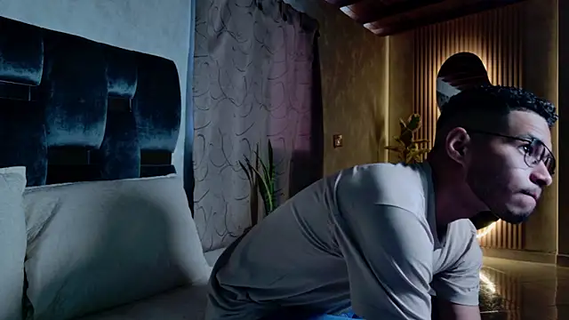 Jaybrown  1 online show from December 1, 2025, 7:59 pm