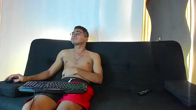 Jaybrown  1 online show from November 15, 2025, 3:54 am