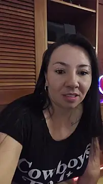 Talia  velvet online show from April 4, 2026, 2:29 am