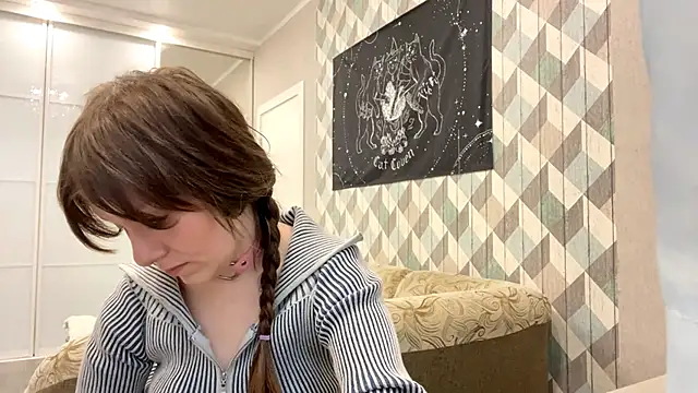 RebelKitsune online show from October 22, 2025, 5:18 am