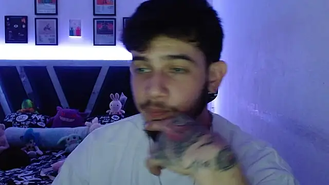 Sebasxxl12 online show from September 30, 2025, 8:48 pm