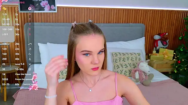 Snapshot of Lili_Lohan chatting on November 20, 2025, 5:02 pm Lili Lohan online show from November 20, 2025, 5:02 pm