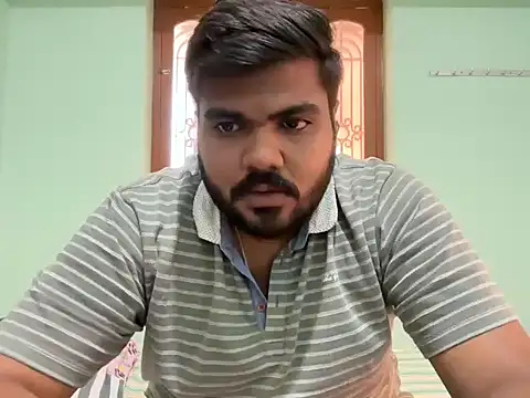 Romeo Sam2 online show from November 11, 2025, 5:57 am