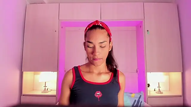 Snapshot of AnahiCollins chatting on February 17, 2026, 11:40 am AnahiCollins online show from February 17, 2026, 11:40 am