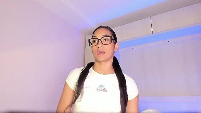 Snapshot of AnahiCollins chatting on January 18, 2026, 11:35 am AnahiCollins online show from January 18, 2026, 11:35 am