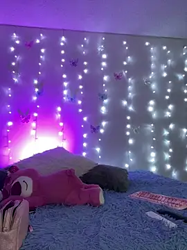 Candyyy 11 online show from October 24, 2025, 7:24 pm