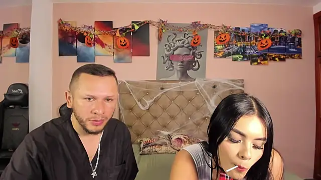 Snapshot of scarlett_vex chatting on October 31, 2025, 10:16 pm scarlett vex online show from October 31, 2025, 10:16 pm