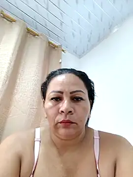 Dirty Candy online show from November 24, 2025, 1:33 pm