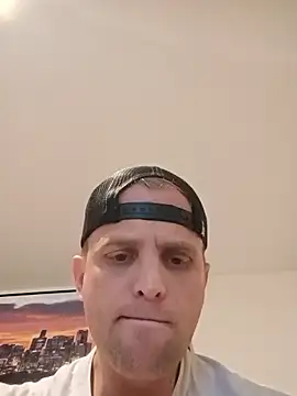 Yourgeminisecret online show from March 3, 2026, 8:43 am