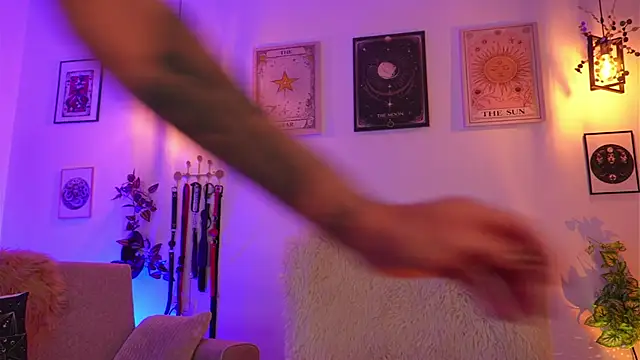 Snapshot of curlynatashaa chatting on November 27, 2025, 5:35 pm curlynatashaa online show from November 27, 2025, 5:35 pm