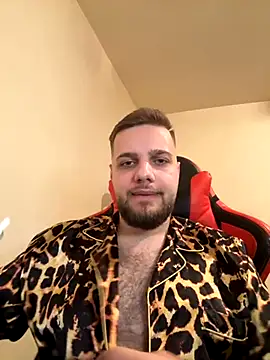 Snapshot of KingAdonisss chatting on November 5, 2025, 6:44 pm KingAdonisss online show from November 5, 2025, 6:44 pm