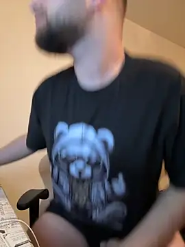 Snapshot of KingAdonisss chatting on November 21, 2025, 5:23 pm KingAdonisss online show from November 21, 2025, 5:23 pm