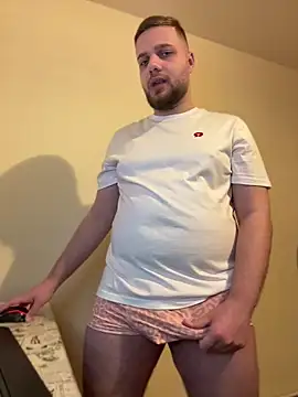 KingAdonisss online show from April 17, 2026, 10:12 pm