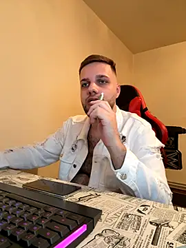 Snapshot of KingAdonisss chatting on November 14, 2025, 6:55 pm KingAdonisss online show from November 14, 2025, 6:55 pm