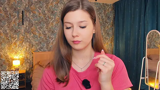 Snapshot of MondoNeko chatting on December 4, 2025, 7:07 am MondoNeko online show from December 4, 2025, 7:07 am