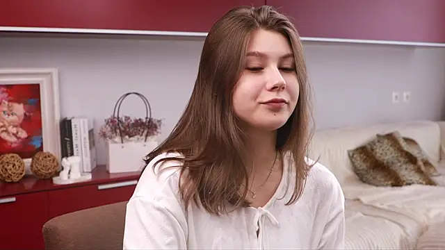 Snapshot of MondoNeko chatting on October 1, 2025, 8:08 am MondoNeko online show from October 1, 2025, 8:08 am