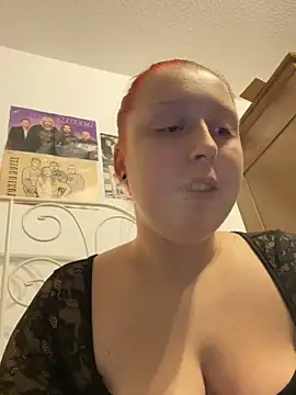 Snapshot of SweetieLina chatting on October 20, 2025, 5:13 pm SweetieLina online show from October 20, 2025, 5:13 pm