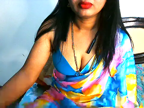 Myna95 online show from November 29, 2025, 3:23 pm