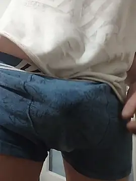 thonyx93 online show from January 17, 2026, 3:54 am