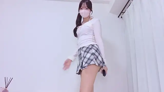 Seira  nn online show from February 27, 2026, 3:23 pm