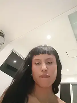celesteyorucso1 online show from May 21, 2026, 8:01 am