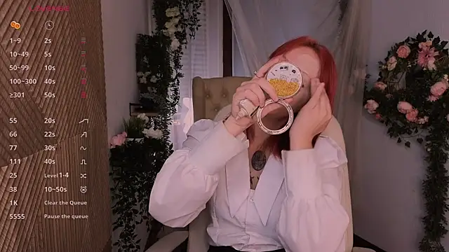 Snapshot of kitten_murray_ chatting on October 7, 2025, 5:30 am kitten murray online show from October 7, 2025, 5:30 am