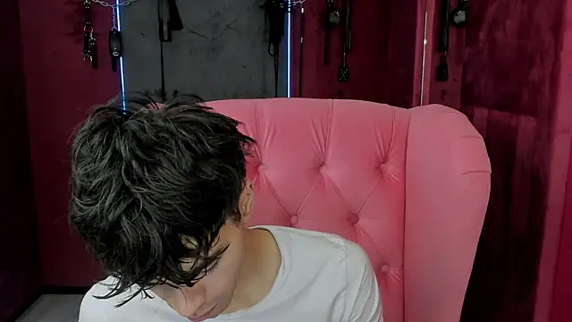 Snapshot of JaremyHarris chatting on November 25, 2025, 3:56 pm JaremyHarris online show from November 25, 2025, 3:56 pm