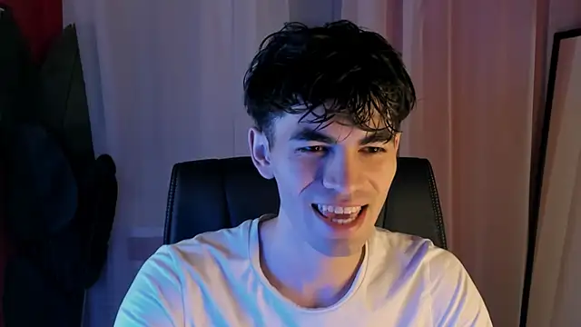 Snapshot of JaremyHarris chatting on November 21, 2025, 8:41 pm JaremyHarris online show from November 21, 2025, 8:41 pm