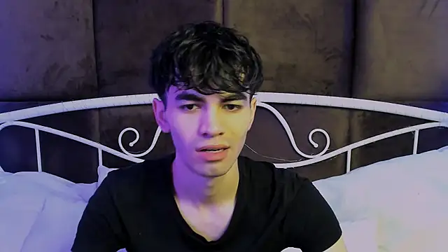 Snapshot of JaremyHarris chatting on November 23, 2025, 9:14 pm JaremyHarris online show from November 23, 2025, 9:14 pm