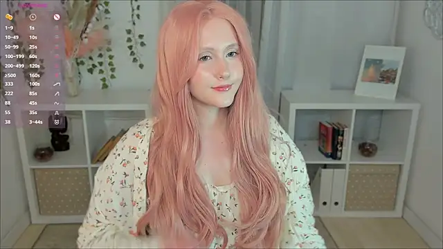 Snapshot of DelilahTaylor chatting on August 1, 2026, 9:24 pm DelilahTaylor online show from August 1, 2026, 9:24 pm