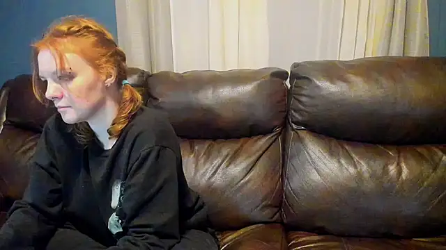 LoversUnleashedXO online show from October 25, 2025, 5:39 am