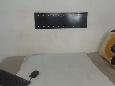 Black-RoseX online show from November 11, 2025, 7:19 pm