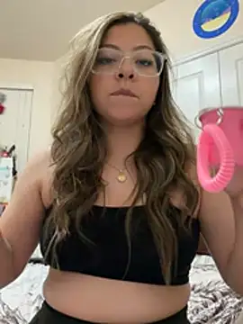 Snapshot of bunnygorl12 chatting on June 24, 2026, 4:44 am bunnygorl12 online show from June 24, 2026, 4:44 am
