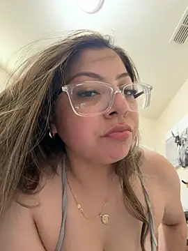 Snapshot of bunnygorl12 chatting on June 15, 2026, 11:04 pm bunnygorl12 online show from June 15, 2026, 11:04 pm