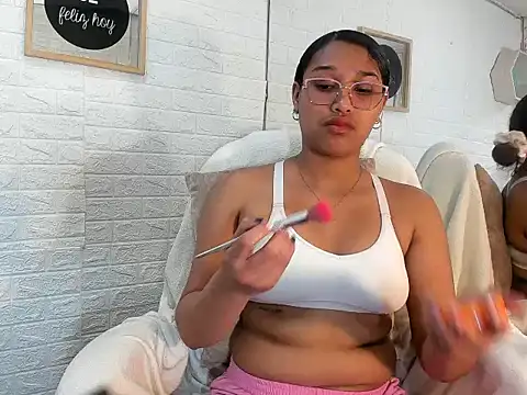 Keilasex 01 online show from October 13, 2025, 2:40 pm