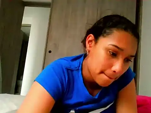 Keilasex 01 online show from October 21, 2025, 9:03 pm