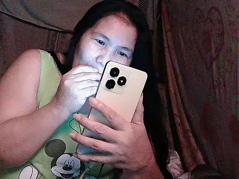 Snapshot of milagrose_rose chatting on May 26, 2026, 12:03 pm milagrose rose online show from May 26, 2026, 12:03 pm
