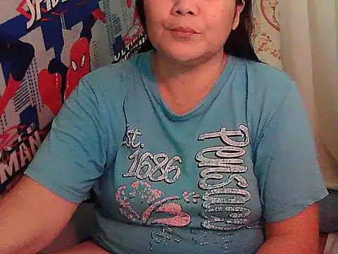 Snapshot of milagrose_rose chatting on May 11, 2026, 6:26 am milagrose rose online show from May 11, 2026, 6:26 am